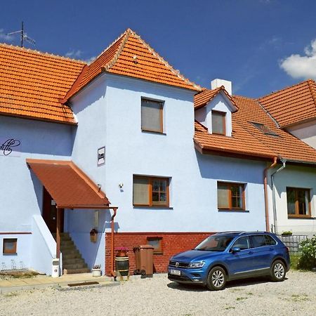 Vila Edith Valtice Exterior photo